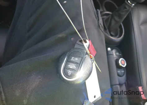 2019 Mini Hardtop Cooper/Oxford Edition from USA, damaged, VIN WMWXP5C56K2H29920